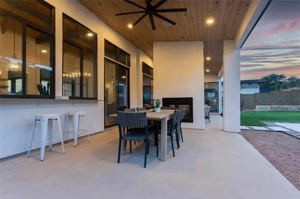 197 Evelyn Court Dripping Springs, TX 78620