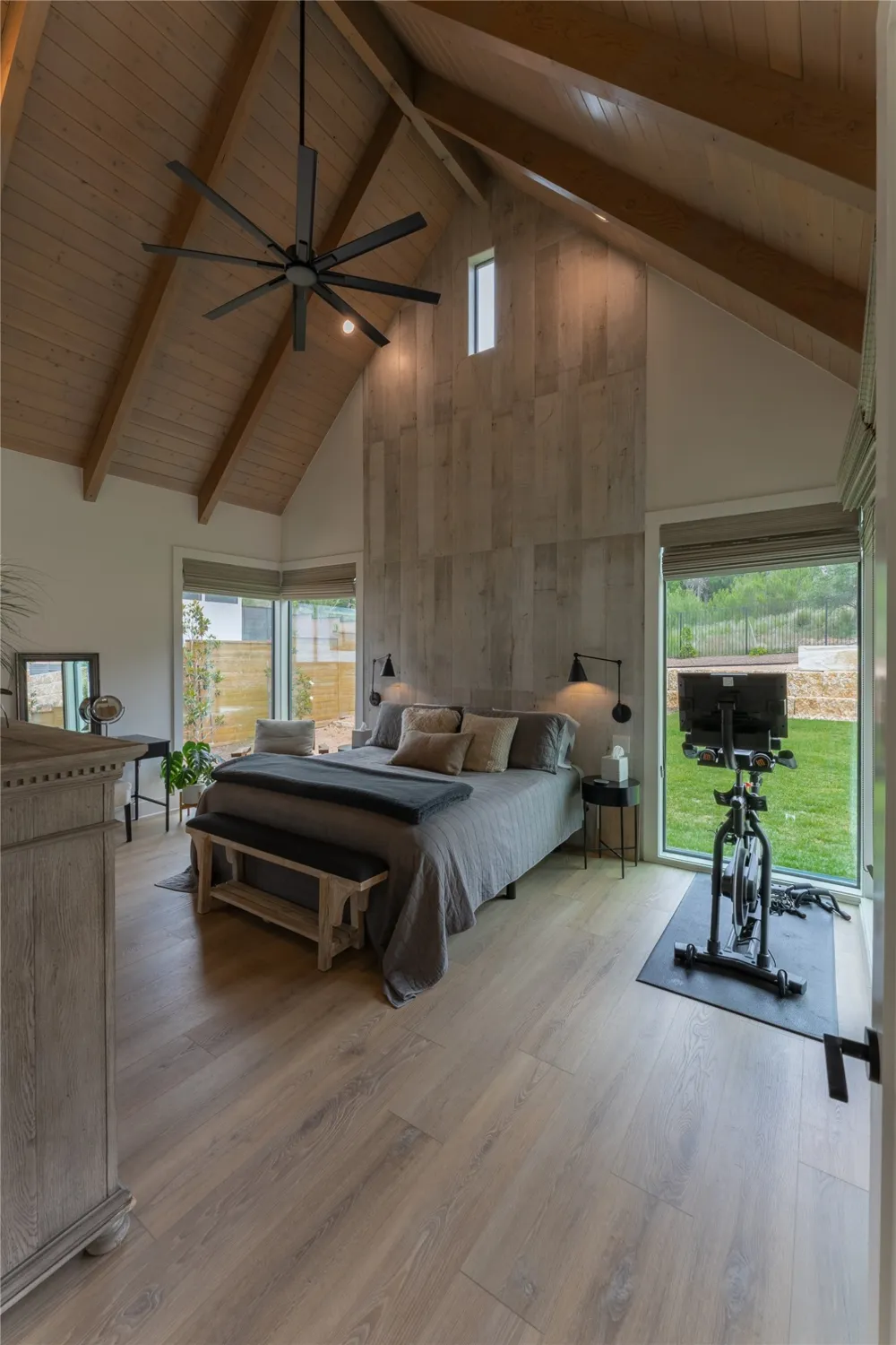 197 Evelyn Court Dripping Springs, TX 78620