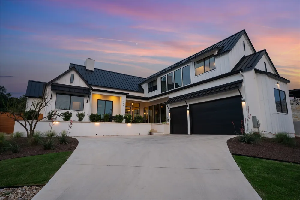 197 Evelyn Court Dripping Springs, TX 78620