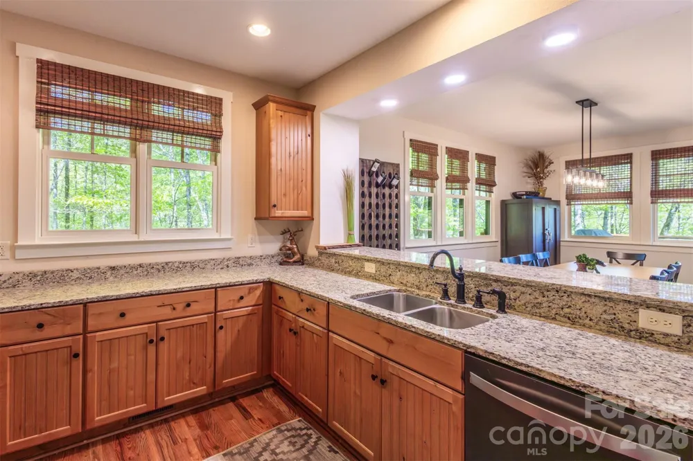 83 Allspice Court Tuckasegee, NC 28783