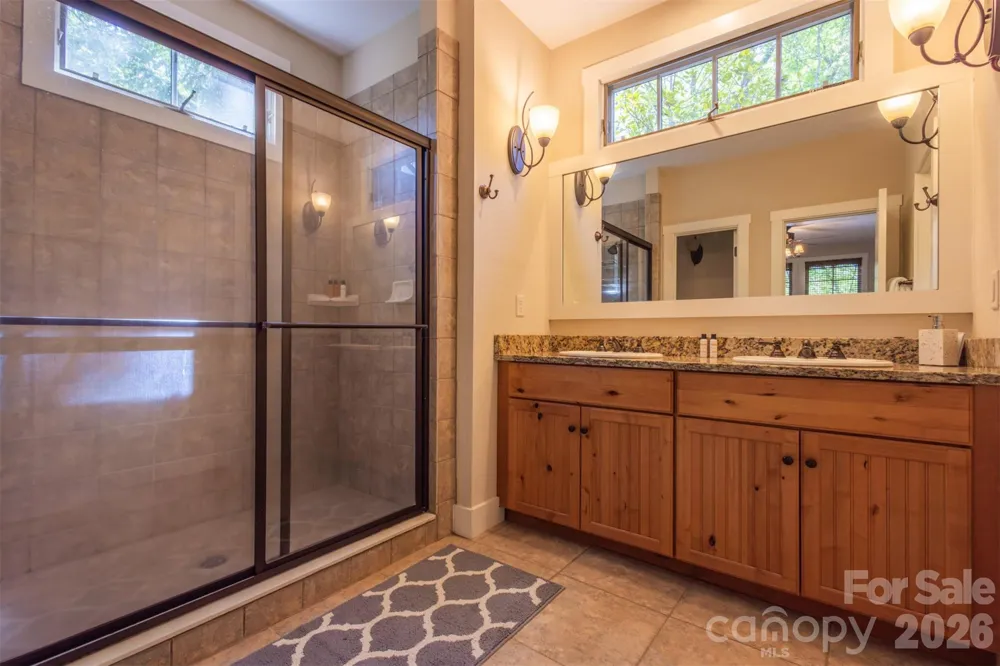 83 Allspice Court Tuckasegee, NC 28783