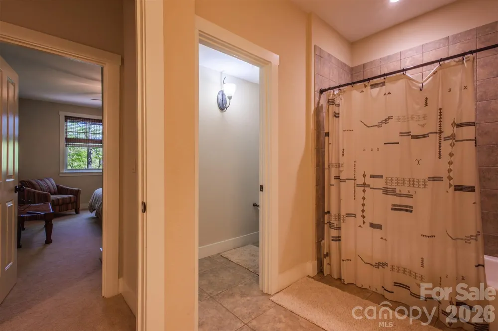 83 Allspice Court Tuckasegee, NC 28783