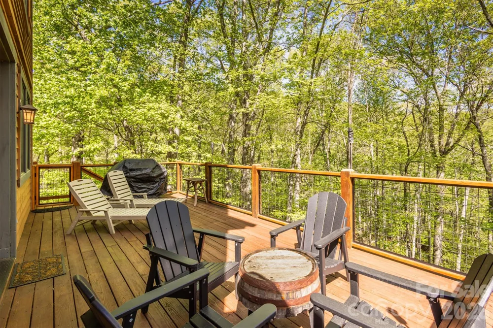 83 Allspice Court Tuckasegee, NC 28783