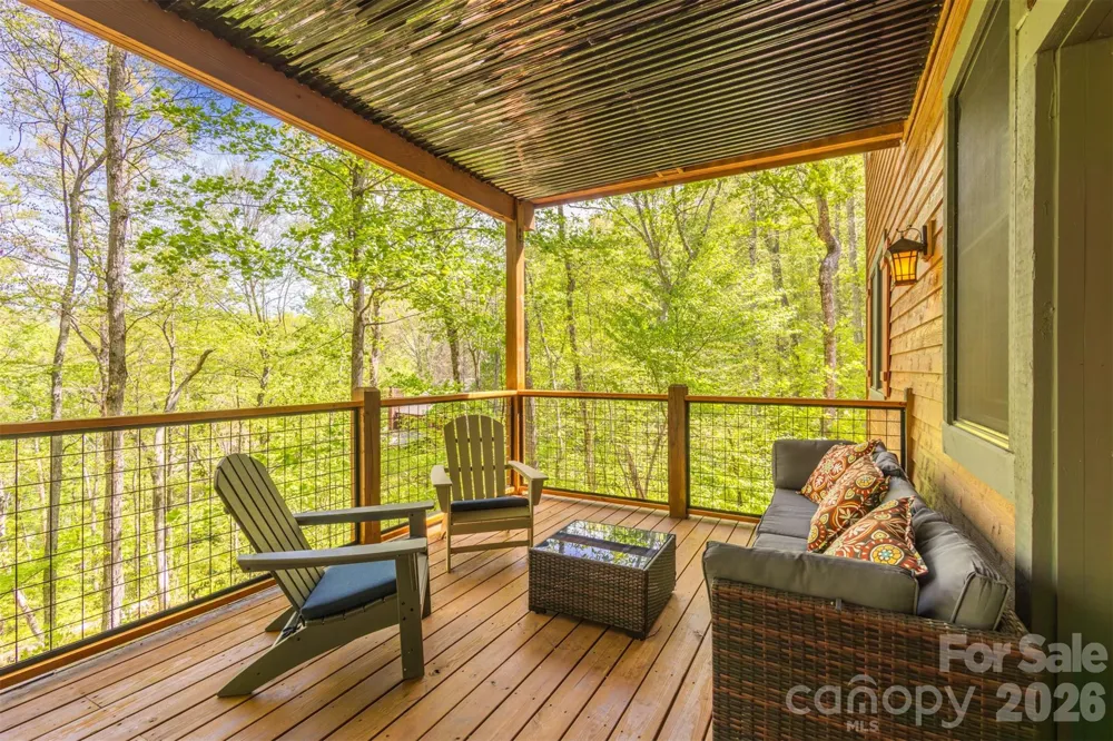 83 Allspice Court Tuckasegee, NC 28783