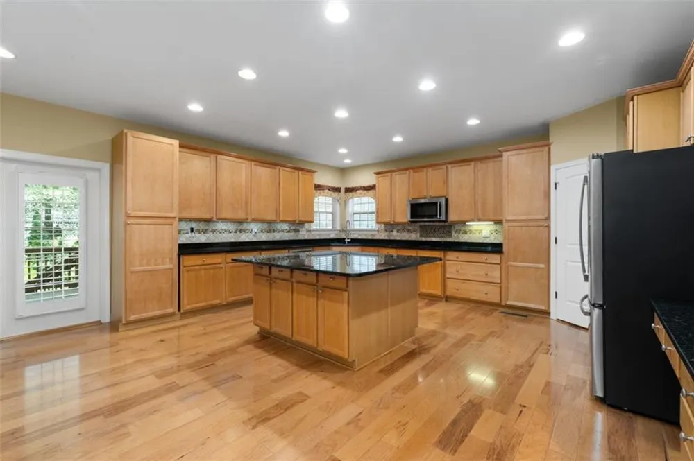 3717 Shady Maple Drive Stonecrest, GA 30038