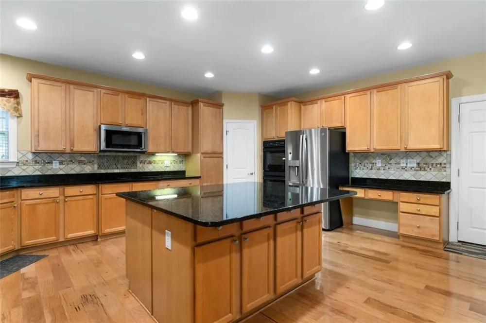 3717 Shady Maple Drive Stonecrest, GA 30038