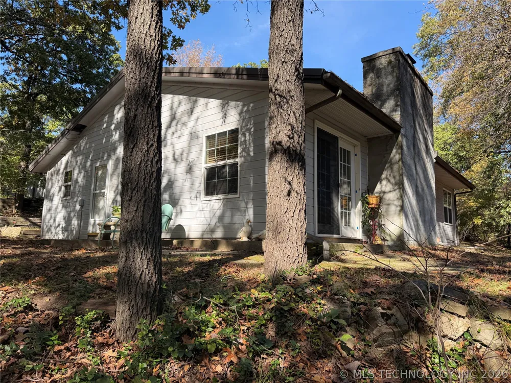 425671 E 1168 ROAD Eufaula, OK 74432