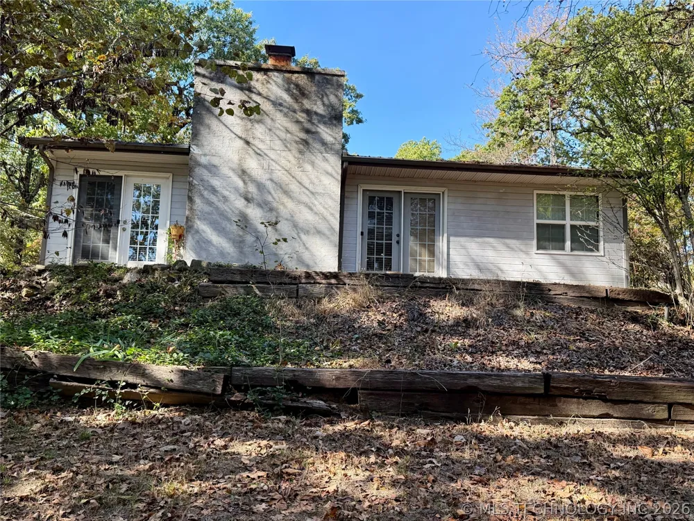 425671 E 1168 ROAD Eufaula, OK 74432