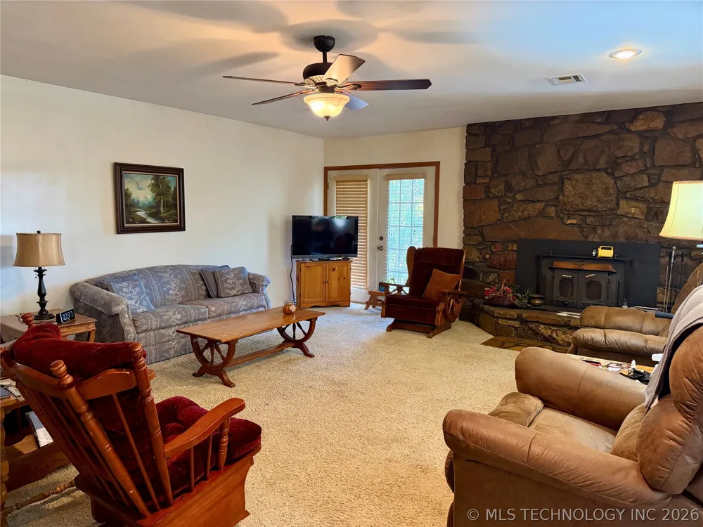 425671 E 1168 ROAD Eufaula, OK 74432