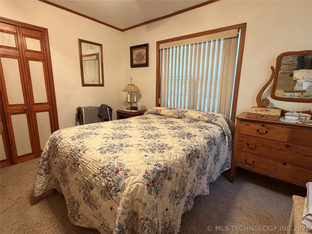 425671 E 1168 ROAD Eufaula, OK 74432