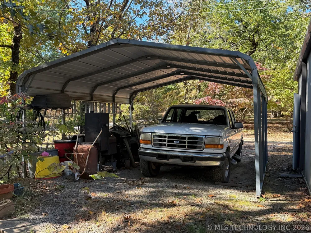 425671 E 1168 ROAD Eufaula, OK 74432