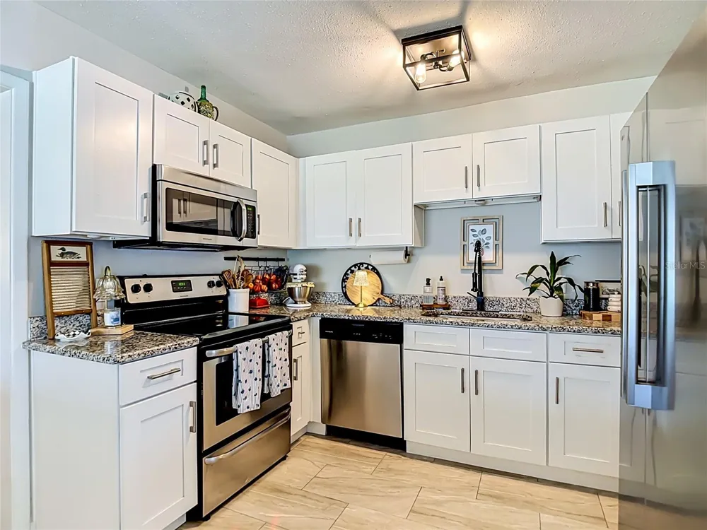 135 CONNIE AVENUE Tampa, FL 33613