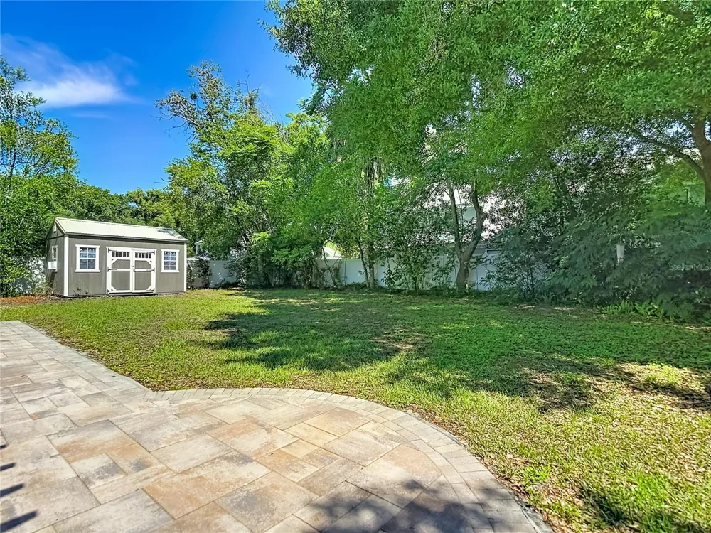 135 CONNIE AVENUE Tampa, FL 33613