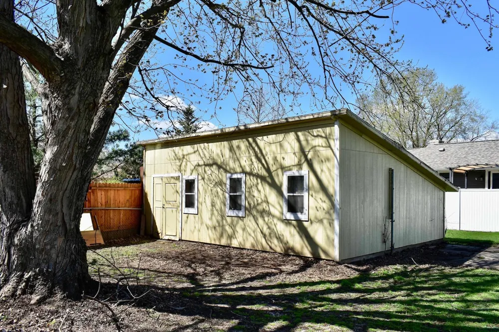 1888 Gilmore Avenue Winona, MN 55987