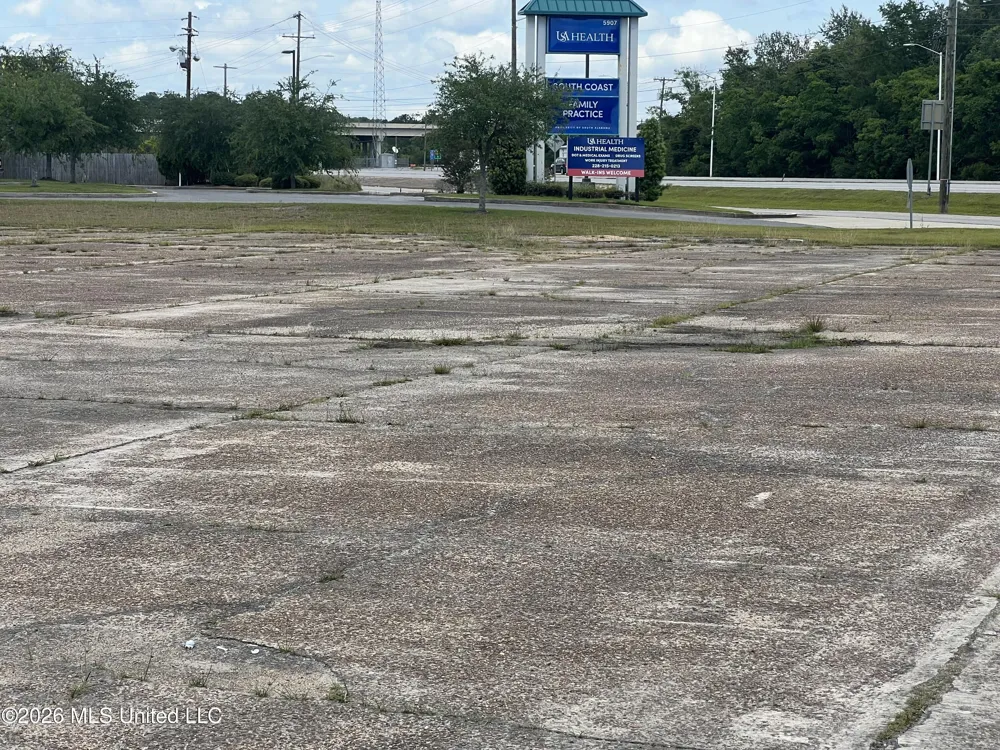 Denny Avenue Pascagoula, MS 39581