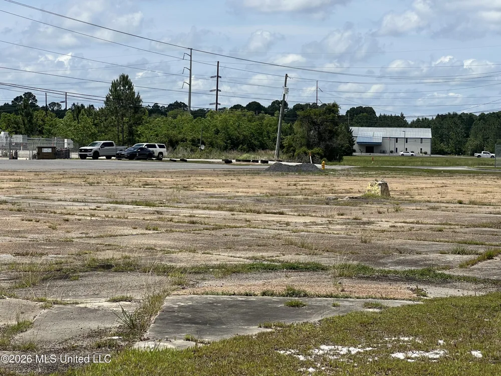 Denny Avenue Pascagoula, MS 39581