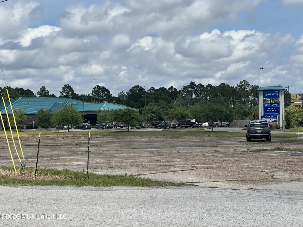 Denny Avenue Pascagoula, MS 39581