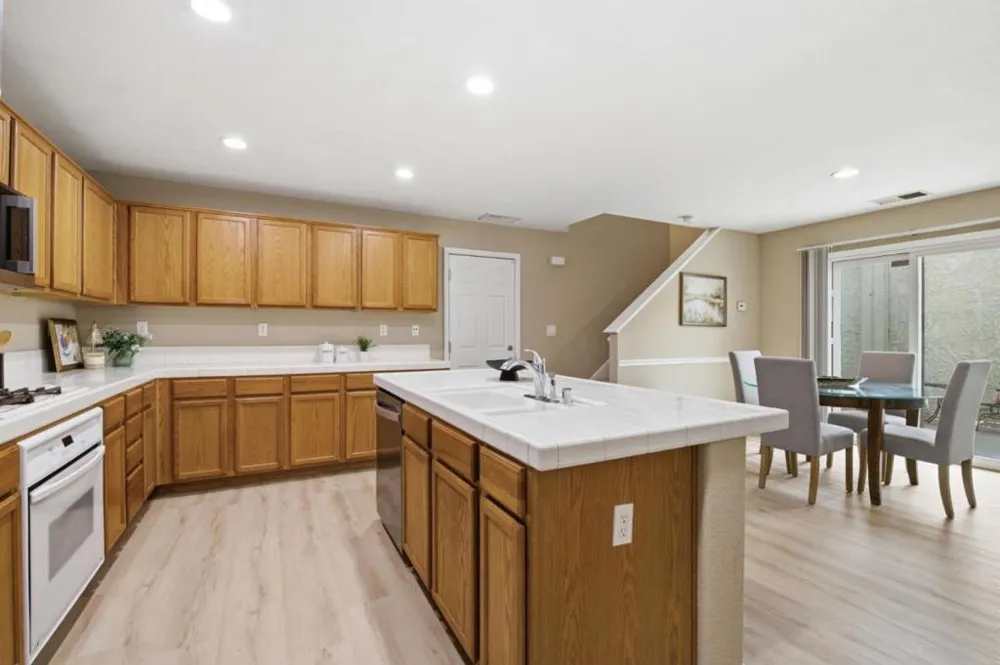 23 Willet Court Pittsburg, CA 94565