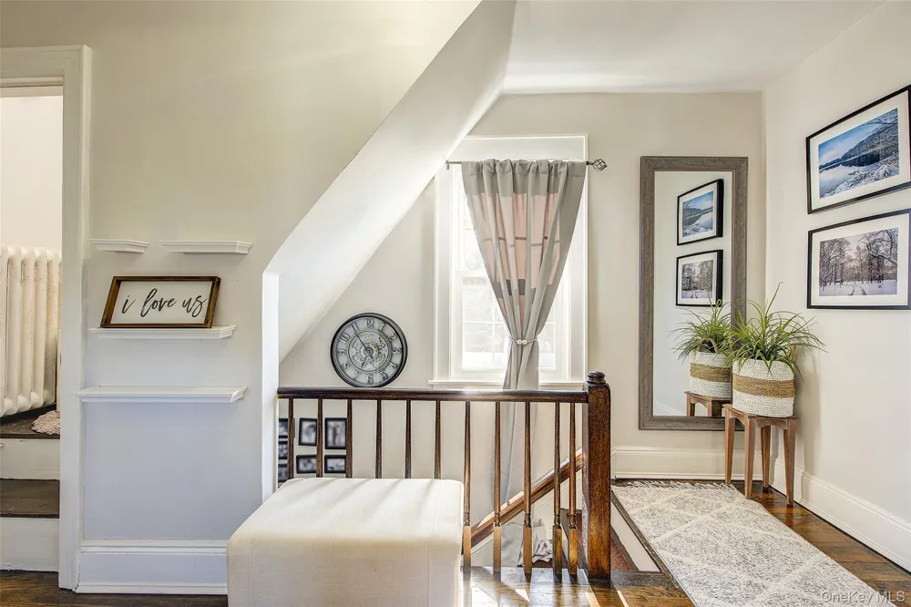 63 Buckingham Place Lynbrook, NY 11563