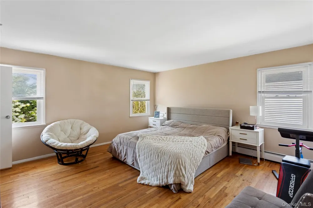 112 Ivy Lane Lido Beach, NY 11561