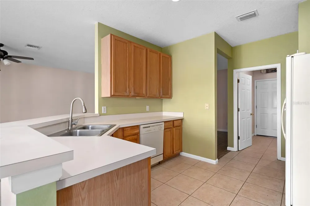 1513 HARRIER DRIVE Orlando, FL 32837