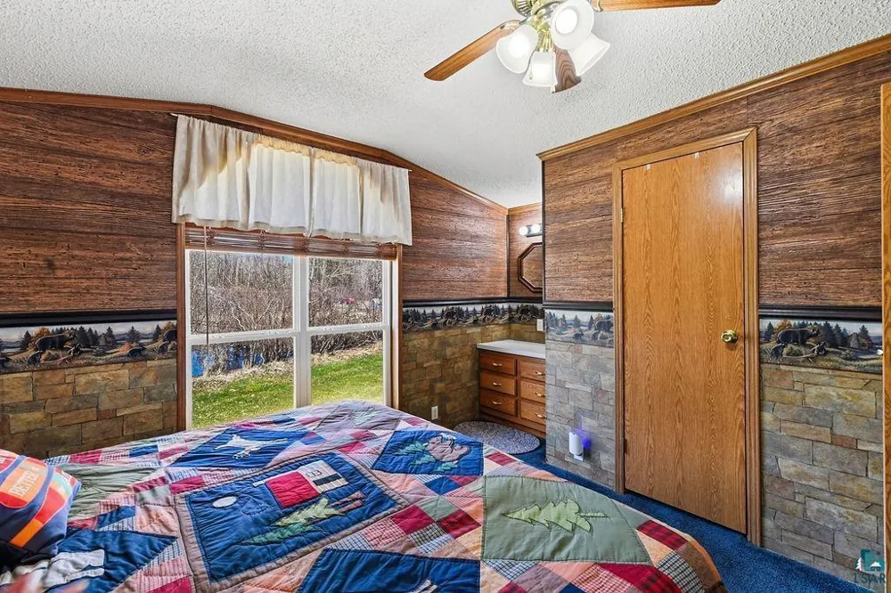 7981 S Dowling Lake Road E Superior, WI 54880