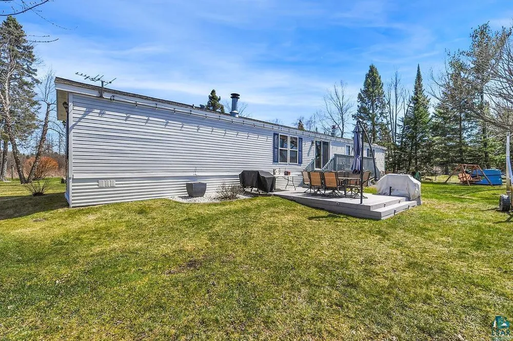 7981 S Dowling Lake Road E Superior, WI 54880