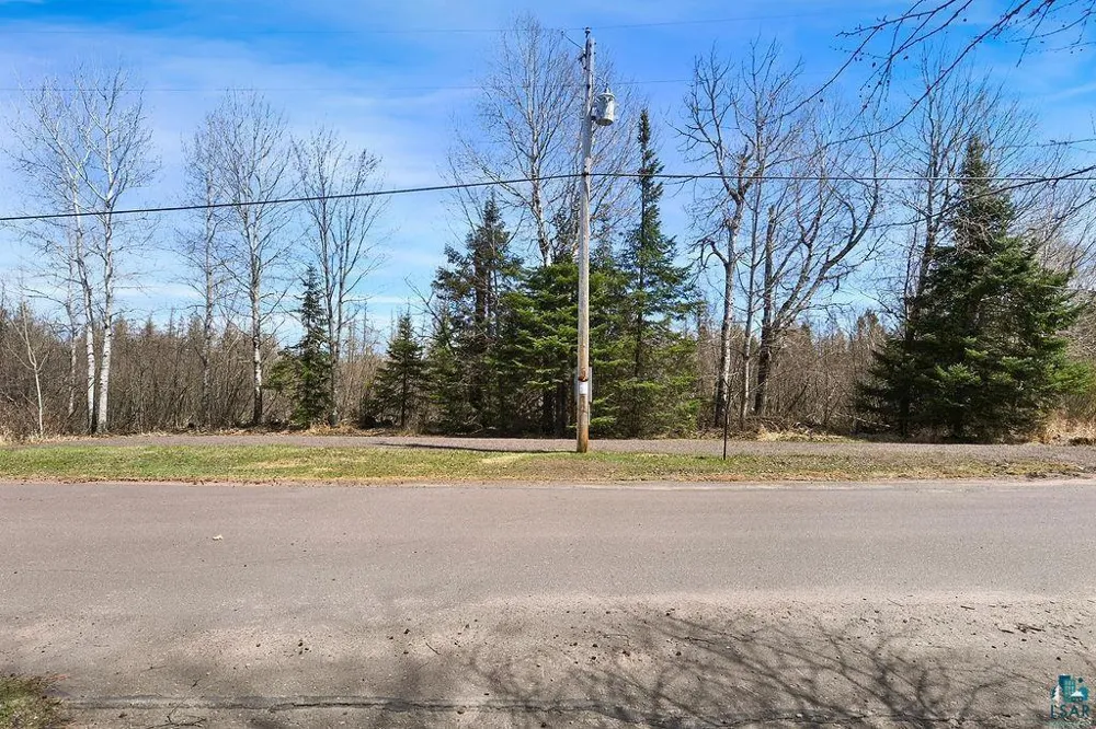 7981 S Dowling Lake Road E Superior, WI 54880