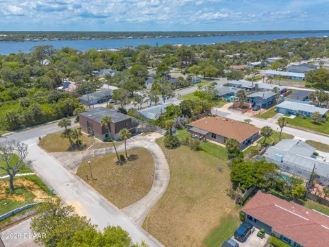 85 Dianne Drive