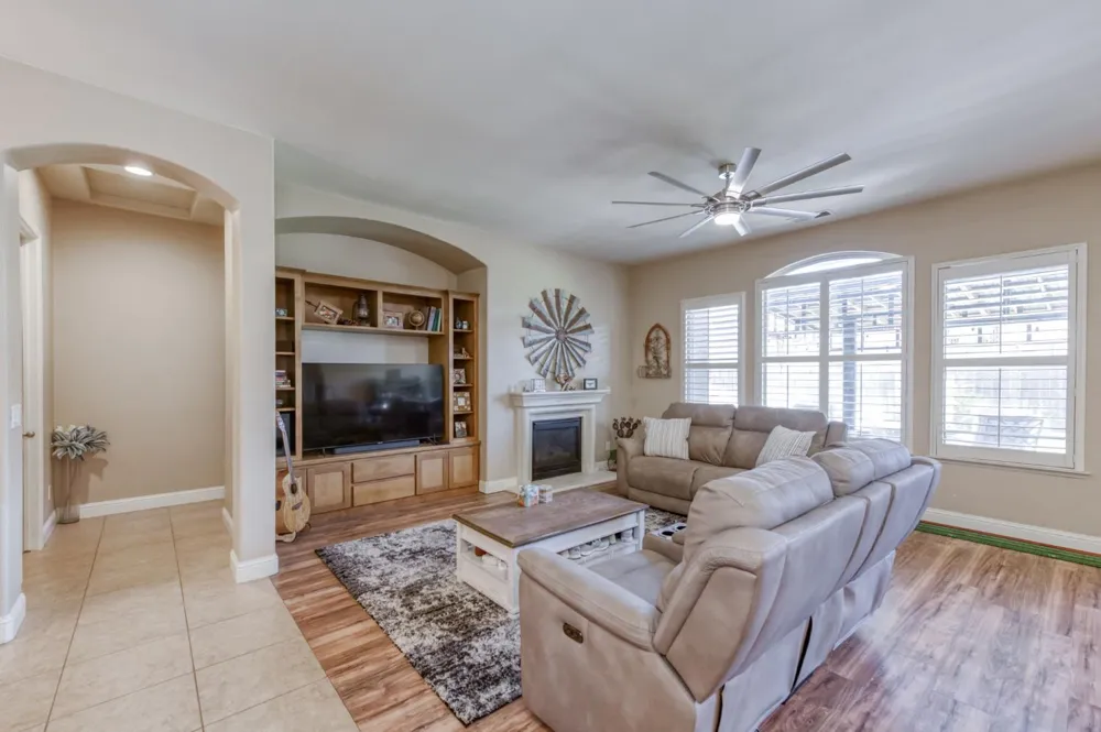 6611 W Morris Avenue Fresno, CA 93723