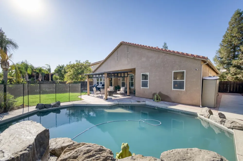 6611 W Morris Avenue Fresno, CA 93723