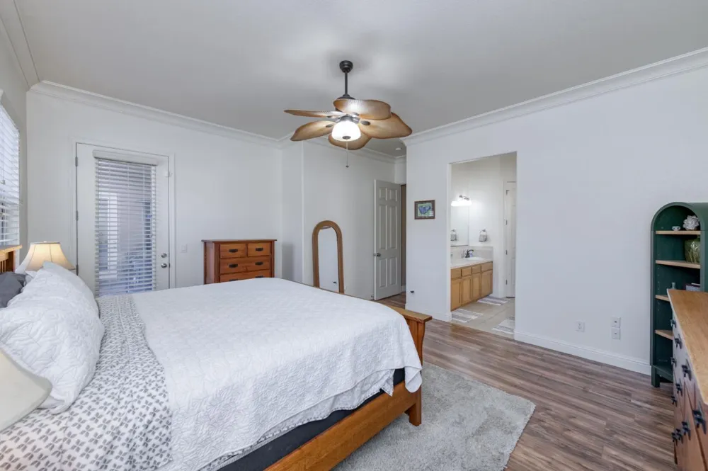6611 W Morris Avenue Fresno, CA 93723