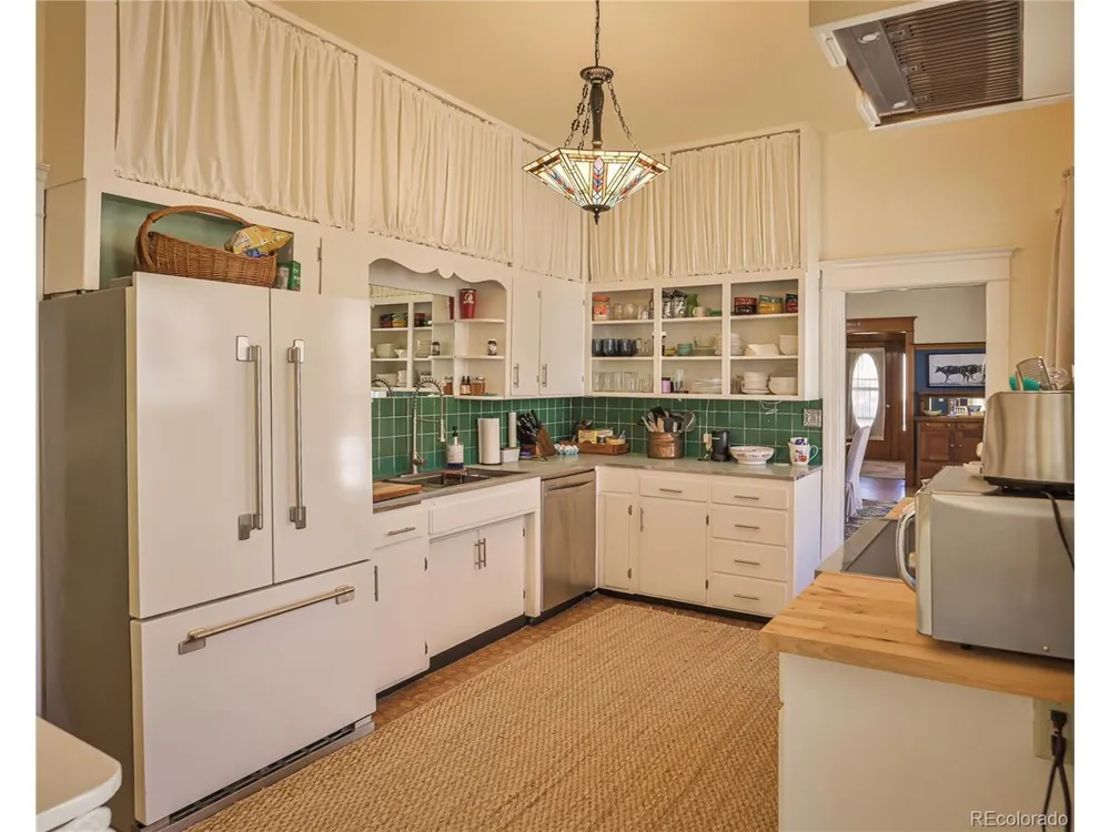 1008 Grant Avenue Trinidad, CO 81082