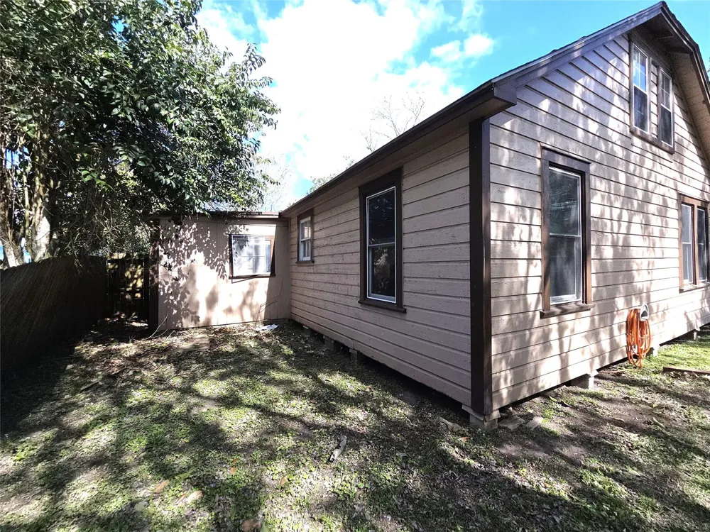 507 Orange Street Sweeny, TX 77480