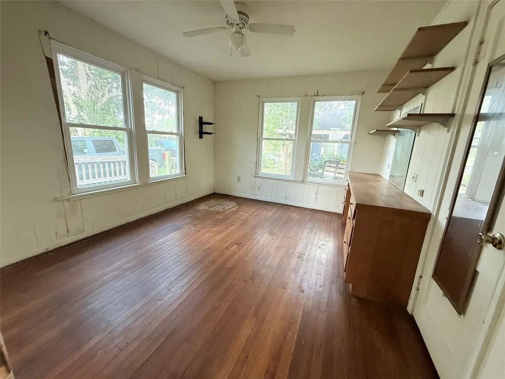 507 Orange Street Sweeny, TX 77480