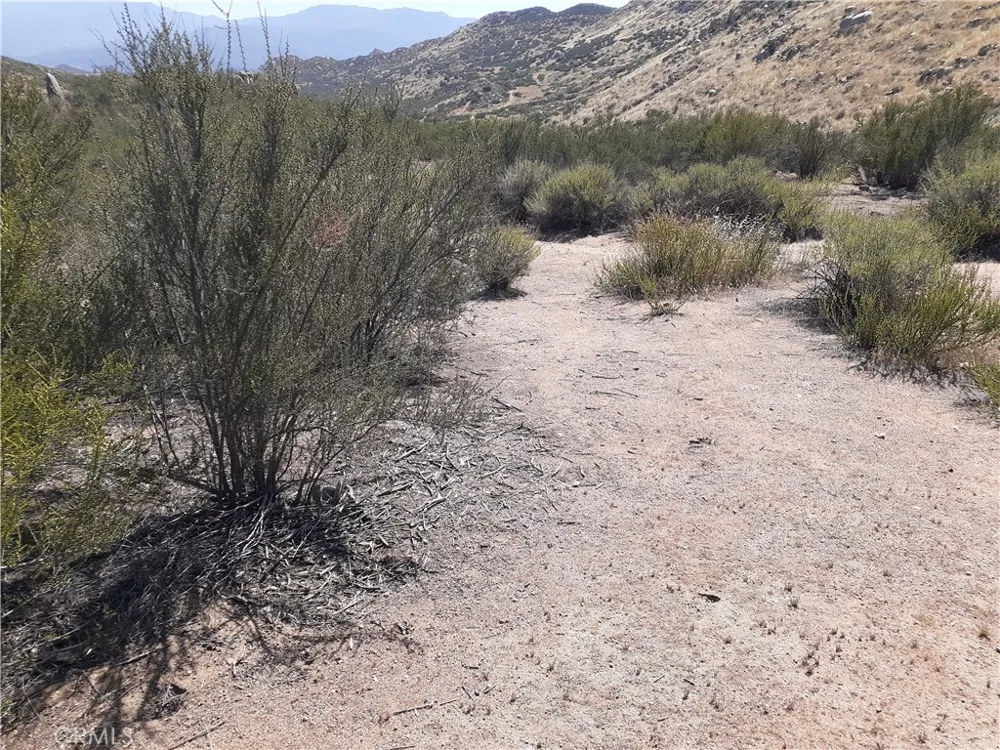 Los Altos Road Hemet, CA 92544