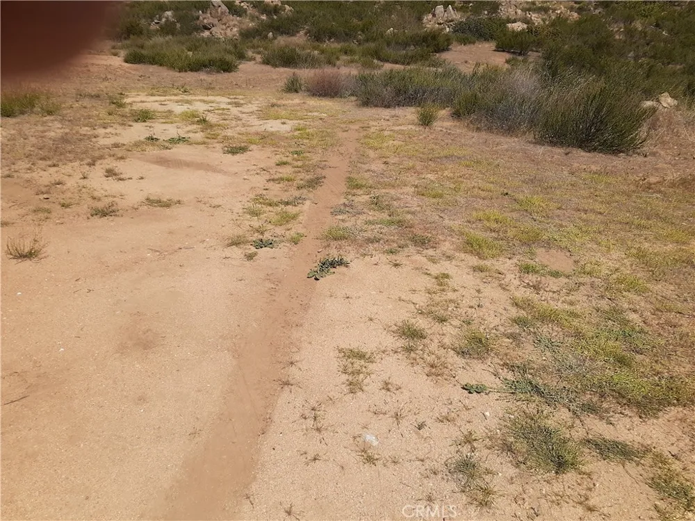 Los Altos Road Hemet, CA 92544