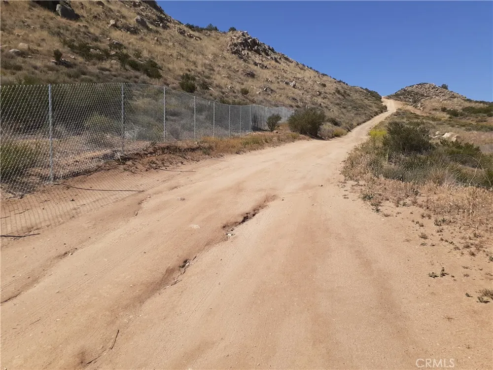 Los Altos Road Hemet, CA 92544