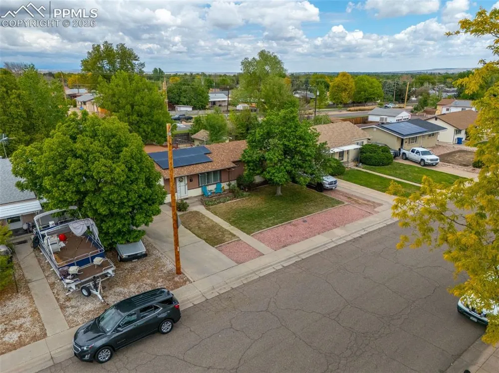 1615 Englewood Drive Pueblo, CO 81005