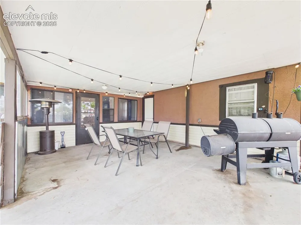 1615 Englewood Drive Pueblo, CO 81005