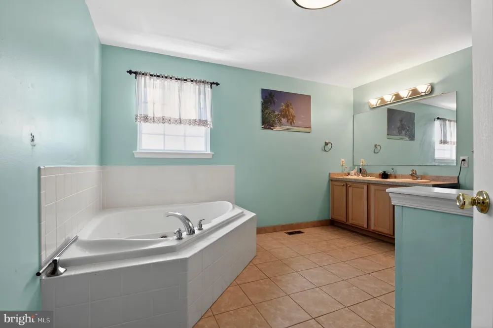 209 WESTWOOD ROAD Egg Harbor Township, NJ 08234