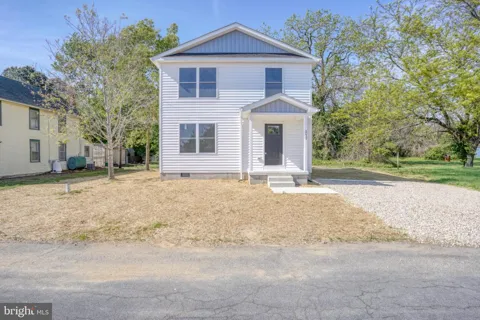 117 RAILROAD AVENUE