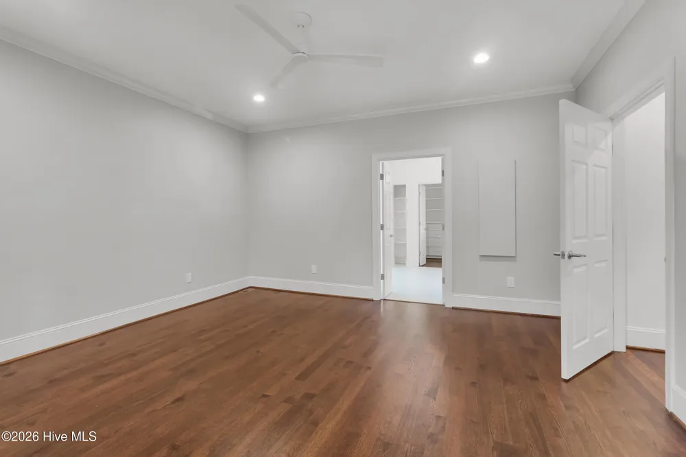 611 Creekwood Drive Trent Woods, NC 28562