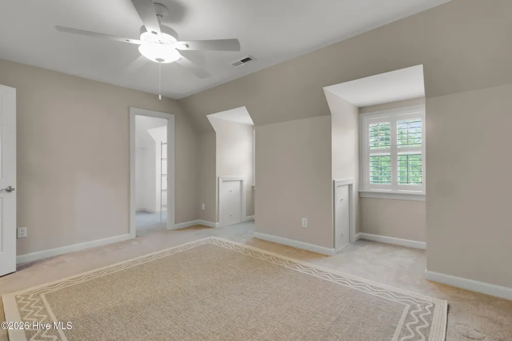 611 Creekwood Drive Trent Woods, NC 28562
