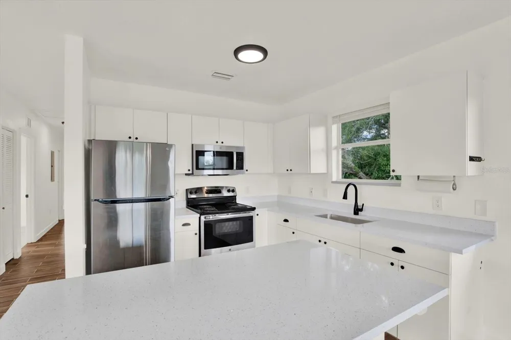 464 LOGUE ROAD Myakka City, FL 34251