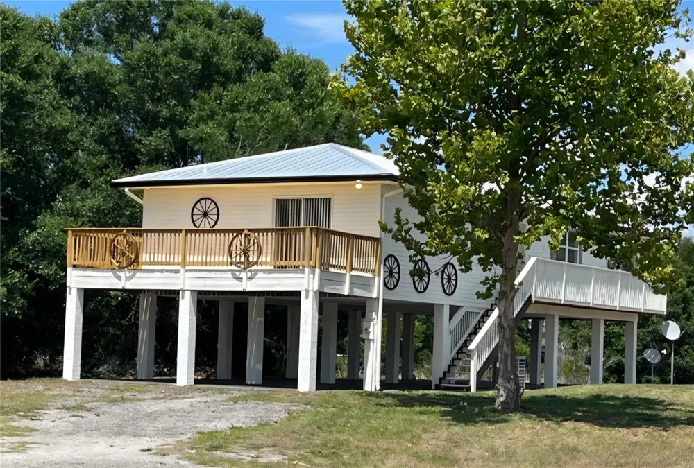 464 LOGUE ROAD Myakka City, FL 34251