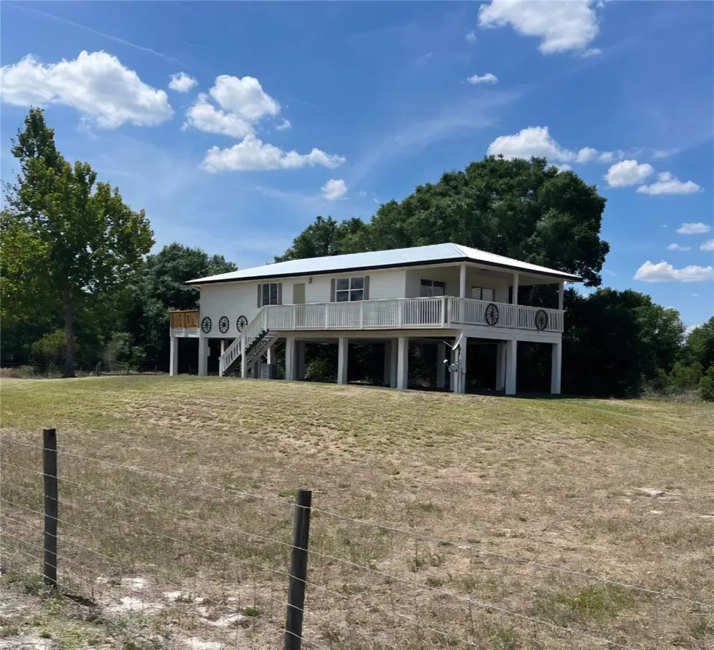 464 LOGUE ROAD Myakka City, FL 34251