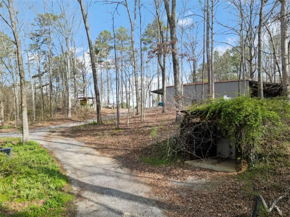 5948 Haywood Valley Road Summerville, GA 30747