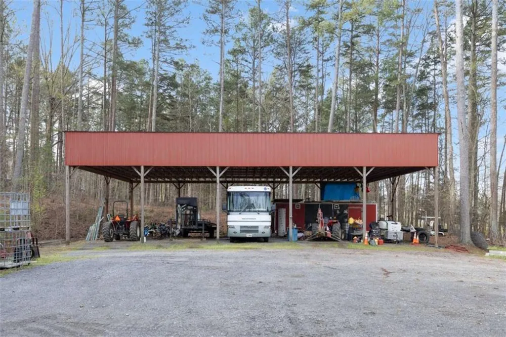 5948 Haywood Valley Road Summerville, GA 30747