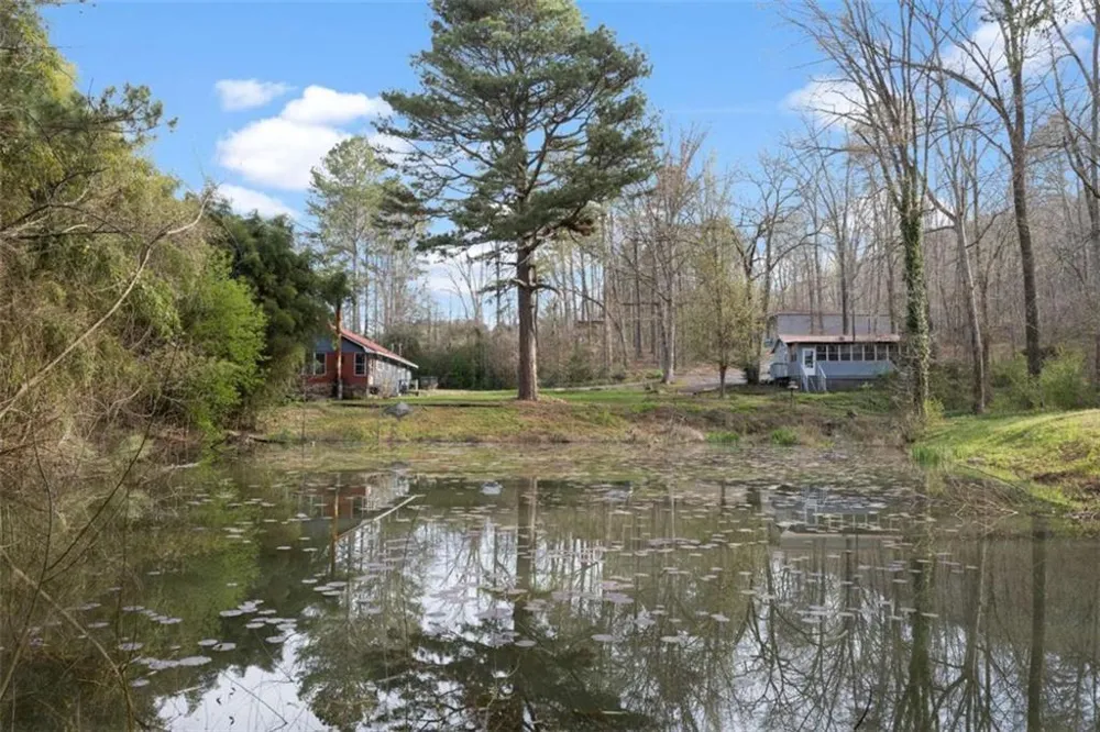5948 Haywood Valley Road Summerville, GA 30747